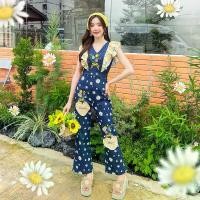 ราคา Mariadiamond สีน้ำเงิน Daisy Custard Jumpsuit จั้มสูทขายาว ผ้ายีนส์พิมพ์ลาย เเต่งระบาย อกงานปัก จั้มสูทขายาว (1729757231075592415)