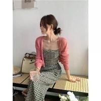 ราคา พร้อมส่ง! gingham minimal jumpsuit C3639 จั๊มสูทขายาว จั๊มสูทสายเดี่ยว jumpsuitสไตล์เกาหลี (1729969699823978616)