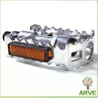 ราคา บันไดจักรยานอลูมิเนียม อุปกรณ์จักรยาน มี 2 สี สีเงิน และ สีดำ Bicycle pedals (1732318215459013988)