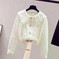 ราคา เสื้อฐานลูกไม้ สไตล์ชาแนล สำหรับผู้หญิง คอลเลคชั่นสปริง สามารถใส่ด้านในได้ คอปกตุ๊กตาใหม่ เสื้อชีฟอง แฟชั่น ลินิน แท้ เสื้อ สียีนส์ เชิ๊ต โบว์ หลัง ป้ายดาหลา premium line (1731296824673797256)