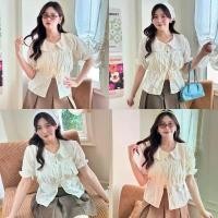 ราคา ลด30% ในไลฟ์ Petal Blouse เสื้อคอบัวปักลายฉลุดอกไม้ แขนตุ๊กตา น่ารักสาวหวานที่สุด COD (1732283092010502092)