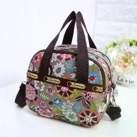 ราคา Fashion handbag กระเป๋า messenger แบบพกพาถุงผ้า ผ้าใบไหล่เดียวแม่กระเป๋า Oxford bag กระเป๋าlingky ของแท้ กระเป๋าสตาร์บัค น้ำหนักเบา ไม่มี กระเป๋าคิปลิ้ง ของแท้ (1729832280303962787)