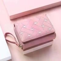 ราคา กระเป๋าสตางค์หนังผู้หญิง สีชมพู ดีไซเนอร์น่ารัก สไตล์คาวาอิ ขนาดเล็ก เหมาะสำหรับผู้หญิง กระเป๋าใส่เหรียญ กระเป๋า ตังค์ กระเป๋า สตางค์ ผู้ หญิง ใบ ยาว แบรนด์ แท้ fancy pu (1731705154951219781)