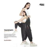 ราคา กางเกงวิ่งกีฬาผ้าร่ม REA ACTIVEWEAR (1732396978420287219)