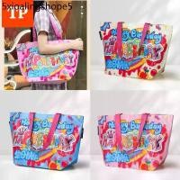 ราคา ☀‼️ร้านไทยพร้อมส่ง‼️ (Happy Birthday) Shopping Bag/Woven Bag ถุงช้อปปิ้งกันน้ำแบบมีกระดุม สะพายไหล่และถือ กระเป๋าช้อปปิ้ง♖ (1731315926587311788)