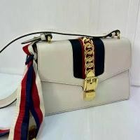 ราคา สินค้ามือสอง Gucci Sylvie Small Shoulder Bag (1732453543434028552)