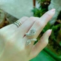ราคา Titapa jewelry แหวนเพชรงูฝังจิกไข่ปลาหัวงู2กะรัตหางงู80,10ตังแบบโมเดิร์นใส่สวยเต็มนิ้ว ปรับได้นิดหน่อยมาใหม่เพชรสวยมากน้ำเพชรขาวใสวิ้งๆน้ำ100คัดทุกเม็ดเหลี่ยมH&A น้ำลึกสวยเล่นไฟร (1732459142568642067)