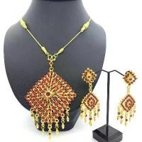 ราคา Vintage jewelry ชุดไทยซ็ตโบราณสร้อยชุดต่างหูเพื่อนเจ้าสาวเจ้าสาว บล็อกบัสเตอร์ (1731915863633659631)