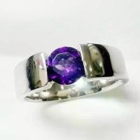 ราคา แหวนอเมทิสต์ รุ่น Amethyst Bezel Titan Ring เงินแท้925 พลอยแท้ เซอร์ AGA (1732313331023251346)
