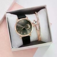 ราคา [สต็อกพร้อม] Jam tangan Wanita อะนาล็อก critter สำเนียง critter motif สำหรับผู้หญิง (1729749834163390498)