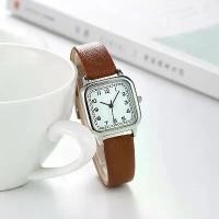 ราคา นาฬิกาแฟชั่นสตรี, นาฬิกาสี่เหลี่ยมผู้หญิง, นาฬิกานักเรียน, นาฬิกาสี่เหลี่ยมเล็ก, สต็อกพร้อม, Jam tangan Wanita (1729722133161282303)
