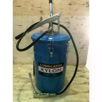 ราคา ถังอัดจาระบีแบบมือโยก 20 ลิตร Grease Pump ยี่ห้อ XYLON รุ่น HG-20 (1729961379563408288)