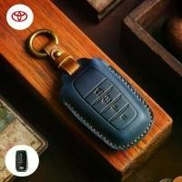 ราคา ซองหนังแท้ ใส่กุญแจรีโมทรถยนต์ รุ่นหนังกลับ Toyota Fortuner TRD,Camry Hybrid,Legender,Altis,Corolla Cross 2015-25 (1732470867839846212)