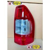 ราคา ตราเพชร ไฟท้าย เสื้อไฟท้าย ISUZU DMAX ปี 2002- 2006 รุ่นแรก อีซูซุ ดีแม๊ก ไดมอนด์ Diamond ขายดีประจำเดือนนี้ (1732390308526589453)