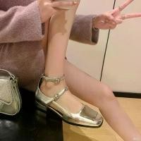 ราคา Fast Shipping Silver Retro โรมันผู้หญิงรองเท้า Baotou รองเท้าแตะผู้หญิงส้นแบนปากตื้น Square To (1731223525323278840)