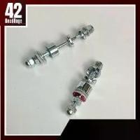 ราคา แกนเบรคก้ามปูจักรยาน YI-RAY ใช้เป็นอะไหล่สำรองสำหรับใช้สลับด้านเบรคหน้าเป็นด้านเบรคหลัง มีให้เลือกสองขนาด ผลิตไต้หวัน (1732296412554429460)