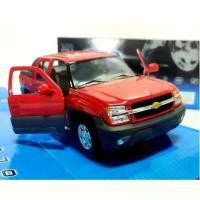 ราคา โมเดลรถกระบะเชฟโรเลต อวาแลนซ์ Chevrolet Avalanche 2002 โมเดลรถเหล็ก รถโมเดล แรร์ไอเท็ม งานแบรนด์ Welly Scale 1:24 (1731455655740409799)