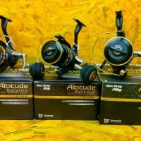 ราคา ￼รอก Pioneer Atitude Black Gold Salt Water series รอกไพโอเนีย อติจูด รอกตกทะเล รอกตกปลาบึก (1730732235385309965)