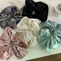 ราคา Scrunchie ผมผ้าไหมแวววาว สไตล์วินเทจฝรั่งเศสใหม่ เรียบหรู สีพื้น (1731556835650799079)