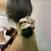 ราคา Scrunchie ผ้าซาติน ขนาดใหญ่พิเศษ สีพื้น สไตล์เกาหลี เหมาะสำหรับผู้ใหญ่ ที่คาดผมหางม้าต่ำ ไม่ทำลาย เรียบหรู เรียบง่าย เหมาะสำหรับผู้หญิง (1731904824861428733)