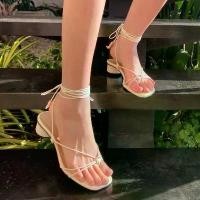 ราคา [จัดส่งทันที] Zherlin brand รุ่นsky รองเท้าส้นสูงเชือกพันขา รองเท้าใส่ไปทะเลสวยๆค่ะ (1731843238900499882)