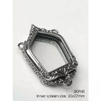 ราคา [COD] [Tiktok] 3KPNSWhitebrass Khun Paen Small amulet casing 20x27mm 3 Hooks กรอบพระ ขุนแผนพิมพ์เล็ก 3ห่วง ไวท์บราส (1731807310975239526)