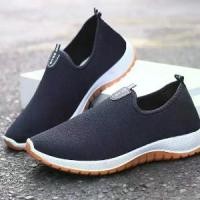 ราคา รอยสักNew Fshion รองเท้าผ้าใบ รองเท้าผ้าใบผู้ชาย รองเท้าแฟชั่น รองเท้าผ้าใบสวมง่ายๆ ใส่สบาย Canvas Shoes (1731980481537608006)