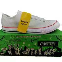 ราคา GoldCity Classic canvas สีครีม-แดง รองเท้าผ้าใบ Size 35-47 (1729589913702992125)