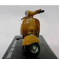 ราคา โมเดลรถมอเตอร์ไซด์ New-Ray Toys VESPA RALLY 180 (1968) With Display Scale 1:32 No Package art toys surprise (1732418332029716232)
