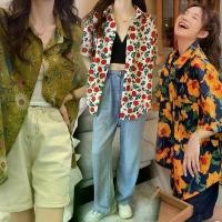 ราคา CHILI.เสื้อเชิ๊ตแขนสั้น เสื้อลายดอก เสื้อแฟชั่นผู้หญิง เสื้อฮาวาย ลายดอกทรงหลวมสไตล์เรโทร สไตล์เกาหลี สวมใส่สบาย#W337 Lady Clothing (1730164056466819256)