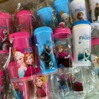 ราคา FROZENพร้อมส่ง กระบอกน้ำเจ้าหญิงเอลซ่า 350ml Elsa Disney โอลาฟ แก้ว2ชั้นลดการเกิดละอองน้ำเกาะแก้ว (1732402293470364973)