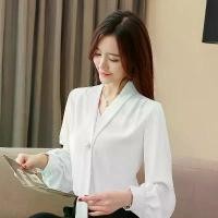 ราคา เสื้อคอVผ้าชีฟอง แขนยาว สไตล์เสื้อทำงาน ผ้าสวมใส่สบาย V-Neck Plain (1729869492129728626)