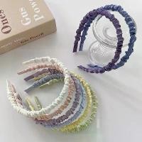 ราคา ที่คาดผมจีบ วัสดุผ้าไหมซาติน สไตล์เกาหลี เครื่องประดับผมสีสันสดใส ผ้า โพก หัว คาราบาว konan headband ชมพู่ อารยาที่คาดผมผลไม้ ที่ คาด ผม ผลไม้ ชมพู่ อารยา ที่ คาด ผม (1732323782933515093)