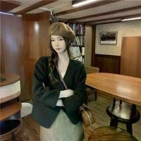 ราคา เสื้อโค้ทอเนกประสงค์สำหรับผู้หญิง สไตล์เกาหลีเก๋ไก๋ย้อนยุค คอวี ทรงหลวม เสื้อแขนยาว เหมาะสำหรับตัวเลขเล็ก ฤดูใบไม้ร่วง ฤดูหนาว มาใหม่ในปี 2024 ชุด นาง ป้าย เสื้อ กะเหรี่ยง ผู้ หญ (1731924056068490594)