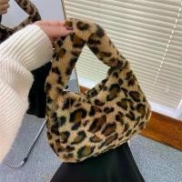 ราคา กระเป๋าผ้ากำมะหยี่ ลายเสือดาว เทรนด์แฟชั่น กระเป๋าถือ กระเป๋าโท้ท ชั้น วาง ครอบ หลัง ตู้เย็น ตะแกรง คว่ํา จาน สแตนเลส ตะกร้า ใส่ หม่าล่า แมว โครง หวาย ของ เตรียม คลอด ใบ ใหญ่ ผ้า (1731913350973589464)