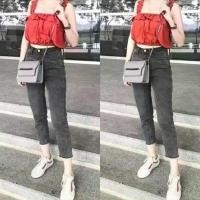 ราคา ยีนส์ทรงบอย เอวสูง สีดำเทาฟอก ผ้าไม่ยืด Size: S-40 clothing jean women เสื้อผ้า กางเกง ผู้หญิง ปาเต๊ะ บาติก ဆြဲကျိုး บาติกเกาะยอ ปาเต๊ะไซส์ใหญ่ เสน่ห์ปาเต๊ะ batik halus kain ba (1731604672109119697)