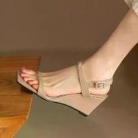 ราคา รองเท้าแตะส้นเตารีด Apricot, หัวเหลี่ยม, สำหรับผู้หญิง, แฟชั่นฝรั่งเศส, หนังแท้, เปิดนิ้วเท้า, สายรัดเปลือย, รองเท้าส้นสูง, ฤดูร้อน, สไตล์ใหม่ (1732265540143973499)