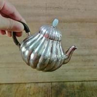 ราคา ปั้นชาเงินทรงสาลี่ Silver Tea Pot (1732586015994251225)