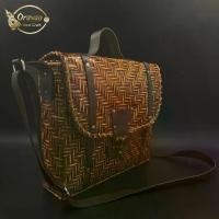 ราคา กระเป๋าสานใส่คอม Hand Made ของดี OTOP ประณีตความเป็นไทย ด้วยงานสานอย่างละเอียด ทุกใบทำจากมือทั้งหมด สานใบต่อใบ (1729623412119013533)