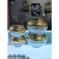 ราคา Hand Painted in Thailand แก้วน้ำนก แก้วใส่น้ำ-ใส่อาหารนกกรงหัวจุก แก้วทองครึ่งใบ ขายดีประจำเดือนนี้ (1732573396169688639)