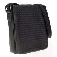 ราคา 02-310 messenger bag intrecciato กระเป๋าสะพายสานหนังแท้ กระเป๋าผู้ชายสานหนังแท้ แบรนด์ klaas ของแท้ (1732631690987472468)