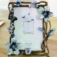 ราคา กรอบรูปโลหะย้อนยุคสร้างสรรค์, หรูหราราคาไม่แพง, ขายส่ง, เหมาะสำหรับการสตูดิโอถ่ายภาพ, กรอบรูปสไตล์อภิบาลโบราณ พวงมาลัย ศาลพระภูมิ พวงมาลัย ศาลพระภูมิ ผ่อน ชําระ paylater กรอบ (1732268980094075995)