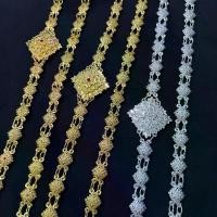 ราคา GUEENiuouirgewfewergeroshangmao บล็อกบัสเตอร์ Accessories สังวาลย์ชุดไทย ประดับพลอยแบบแม่การะเกด พร้อมเข็มกลัด เครื่องประดับชุดไทย สีทองสีเงิน (1732548298064103013)