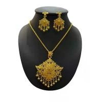 ราคา kwongkwong Fashion Jewele สร้อยคอยาวจี้เหลี่ยมพร้อมต่างหู เคื่องประดับชุดไทย ที่นิยมมากที่สุด jewelry mystery jar จมูก ซีลิโคน ปลอม harry potter accessories สร้อยคอ โดเรม่อน พระแ (1732267848333362881)