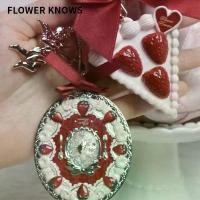 ราคา FLOWER KNOWS กระจกแต่งหน้า กระจกเจ้าหญิงกำมะหยี่สีแดง กระจก MINI แบบพกพา จี้ (1731354269569877181)