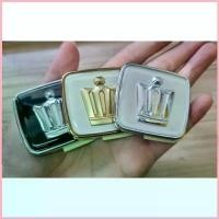 ราคา ราคาต่อ 2 ชิ้น โลโก้ โตโยต้า คราวน์ มงกุฎ ติดข้างรถ TOYOTA CROWN SIDE ROOF PILLAR EMBLEM CROWN LOGO BADGE GENUINE ซีโอดี (1732646982099830451)