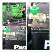 ราคา ลดแรงแซงทุกโปร ขายหมดแล้วหมดเลย สวิทซ์ขั่วแบตเตอรี่ ป้องกันไฟรั่ว ขั้วทองแดงแท้ รูรับแสง 1.7cm ตัดไฟอัตโนมัติขณะจอดรถนาน Copper Battery Terminal Safety System A235 (1731362694567855204)