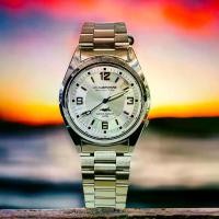 ราคา COD [ส่งฟรี] US submarine model J-035M watch men steel strap waterproof 100% Japan quartz system (1731244389509858985)