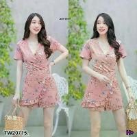 ราคา Garden Clothes ชุดจั๊มสูท จั้มสูทขาสั้นลายดอก ป้ายด้านหน้า .. สีชมพู (1732218685023357631)