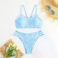 ราคา ชุดว่ายน้ำบิกินี่ 2 ชิ้น สำหรับผู้หญิง เสื้อสามเหลี่ยมลายนูนเซ็กซี่ ชุดว่ายน้ำ สายรัด ชุดบิกินี่ Cheeky (1731332070800852865)